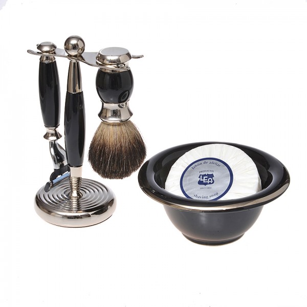 black-3pcs-set-3-blade-with-black-shave-bowl-and-soap-puck