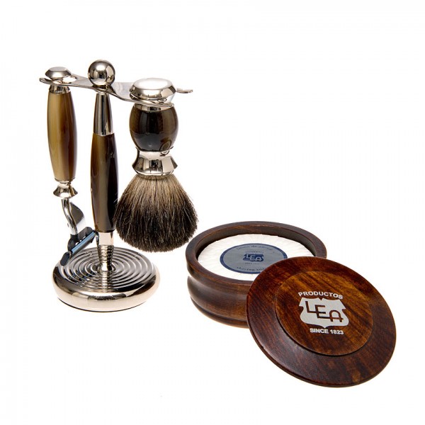 brown-3pcs-set-3-blade-with-wood-shave-bowl-and-soap-puck