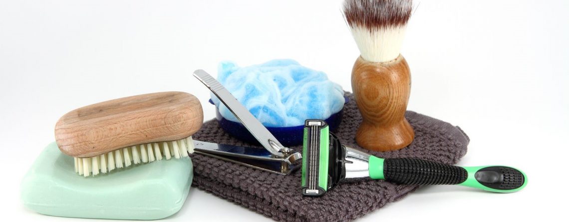 Essentials You Shouldn’t Forget when Preparing a Men’s Grooming Set