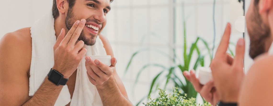 Look Absolutely Dashing by Using the Best Beard Grooming Products